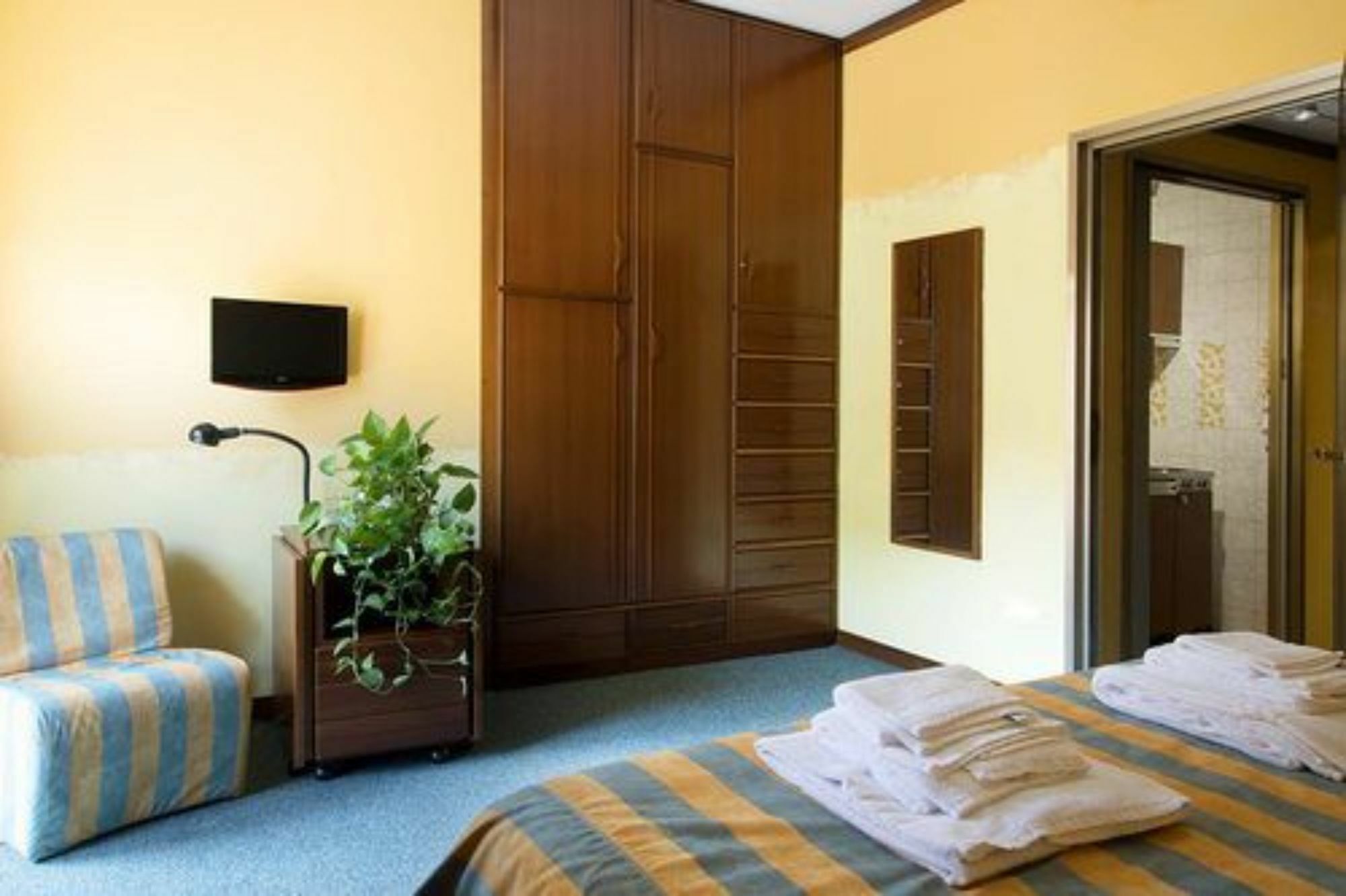 Residence Loreto Milan Exterior photo